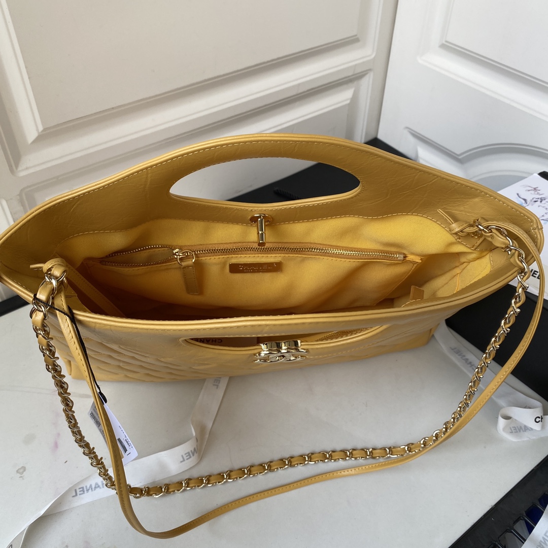 Calfskin Large 31 Chain Shoulder Bag Handbag AS1010 Yellow